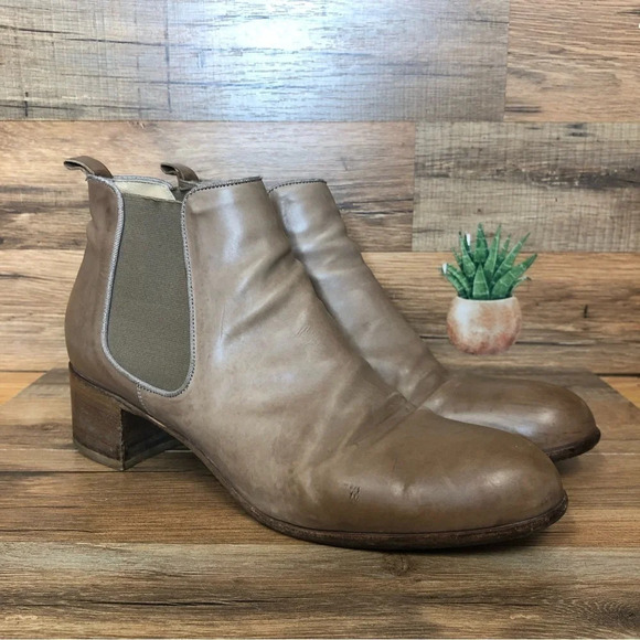 Satore taupe Chelsea ankle boots Italian leather - Picture 1 of 10